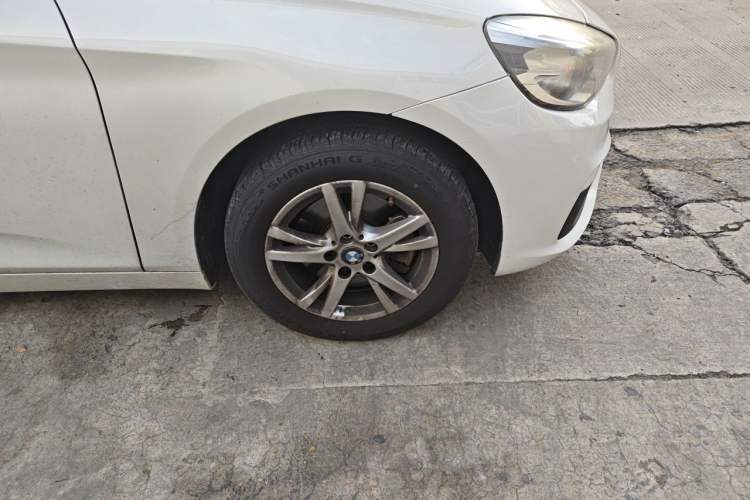 Used BMW 2 Series Active Tourer 2015 218i Leading Model Right Front Wheel Hub