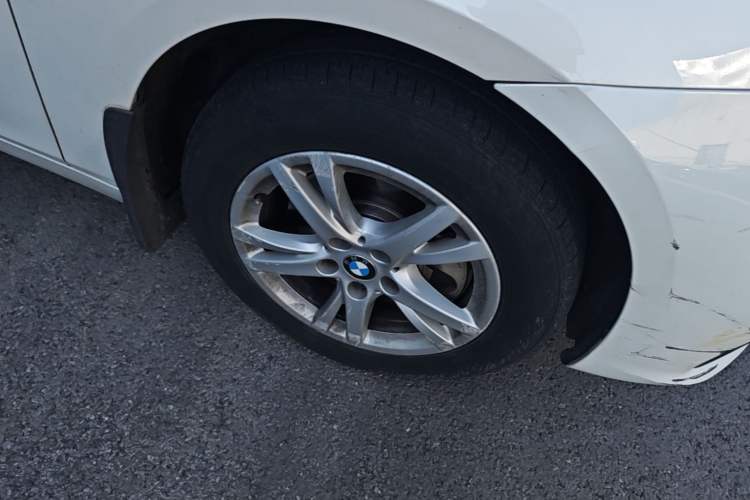 Used BMW 2 Series Active Tourer 2015 218i Leading Model Right Front Wheel Hub