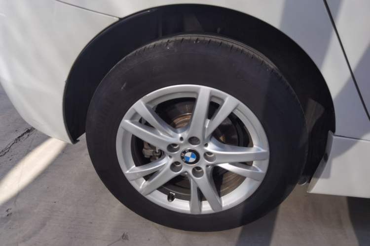 Used BMW 2 Series Active Tourer 2015 218i Leading Model Right Rear Wheel Hub