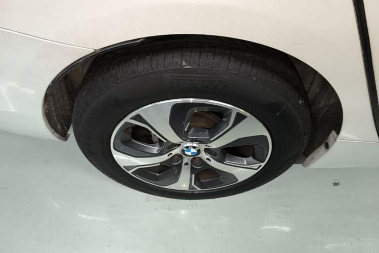 Used BMW 2 Series Active Tourer 2015 218i Leading Model Right Rear Wheel Hub