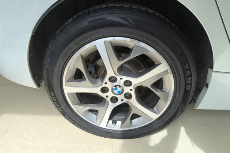 Used BMW 2 Series Active Tourer 2015 218i Leading Model Right Rear Wheel Hub