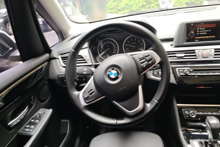 Used BMW 2 Series Active Tourer 2015 218i Sports Design Package Steering Wheel