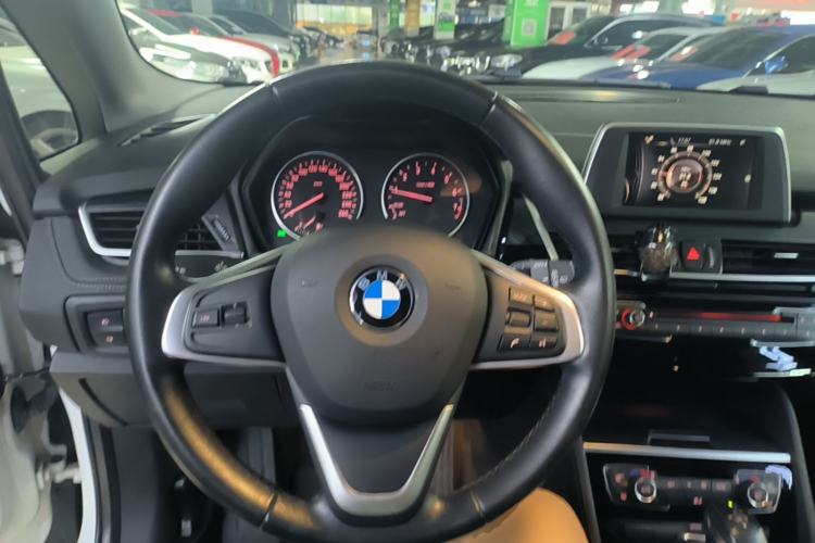Used BMW 2 Series Active Tourer 2015 218i Sports Design Package Steering Wheel