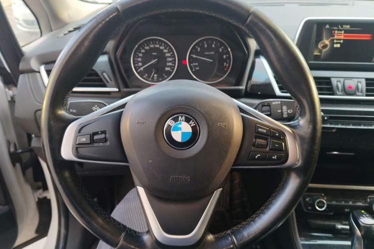 Used BMW 2 Series Active Tourer 2015 218i Sports Design Package Steering Wheel