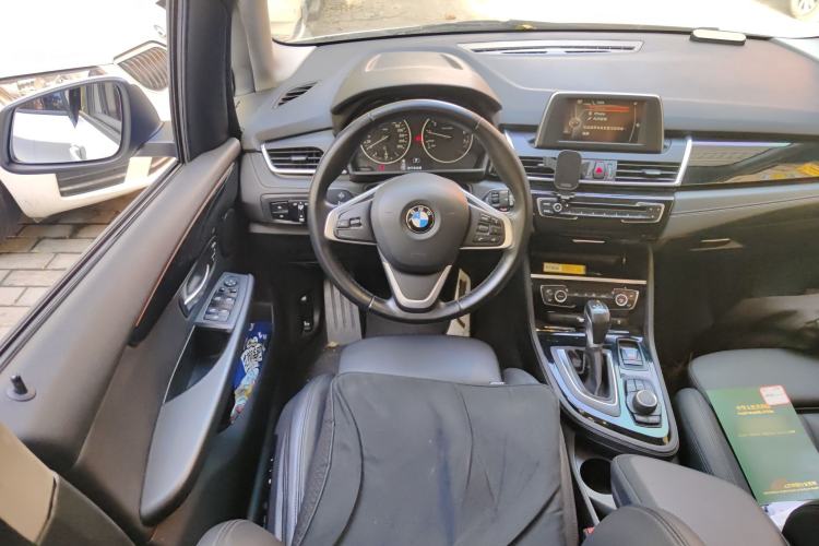 Used BMW 2 Series Active Tourer 2015 218i Sports Design Package Steering Wheel