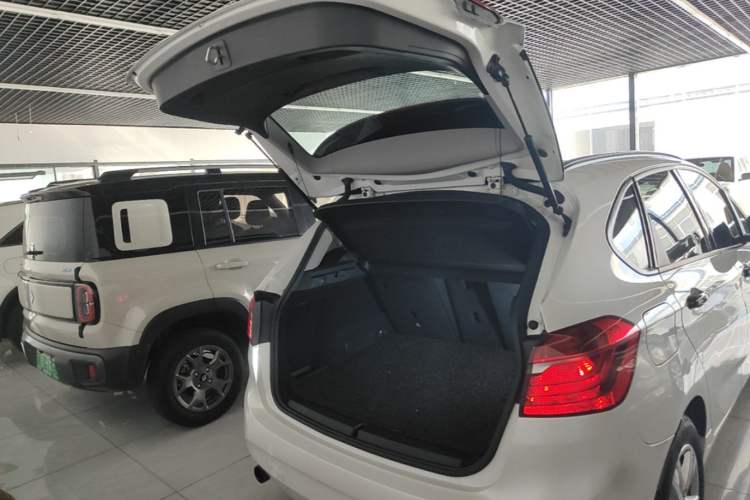 Used BMW 2 Series Active Tourer 2015 218i Leading Model Trunk