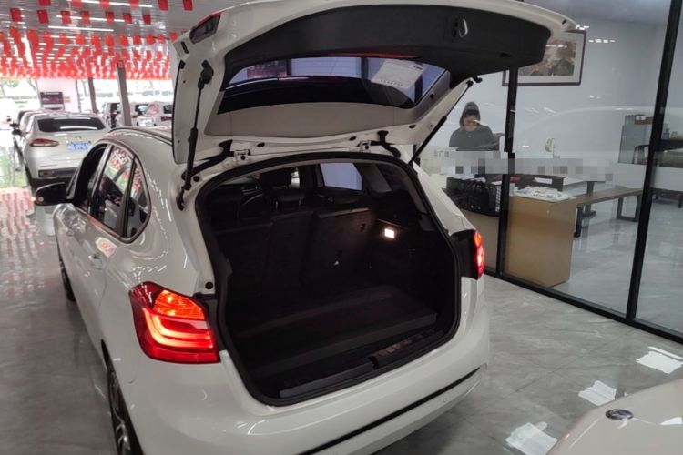 Used BMW 2 Series Active Tourer 2015 218i Sports Design Package Trunk