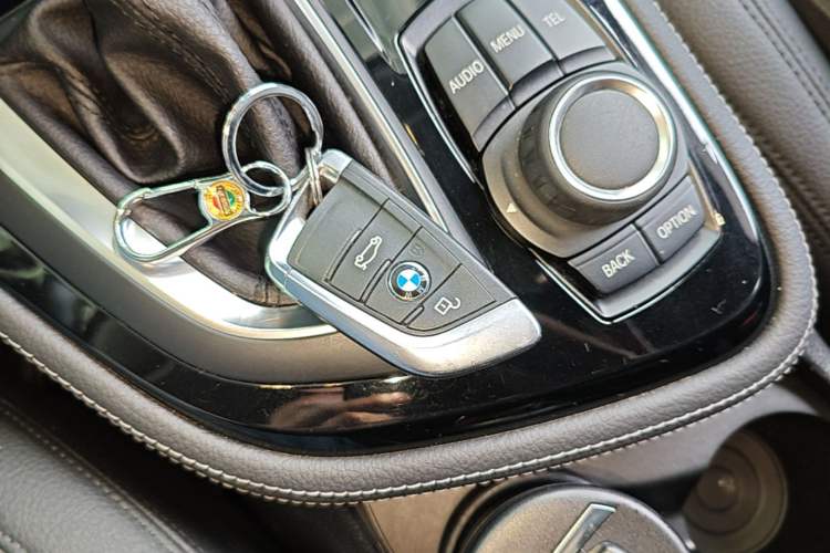 Used BMW 2 Series Active Tourer 2015 218i Sports Design Package Vehicle Key