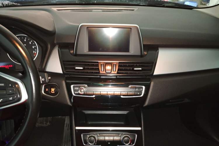 Used BMW 2 Series Active Tourer 2016 218i Fashion Model Audio And AC Panel