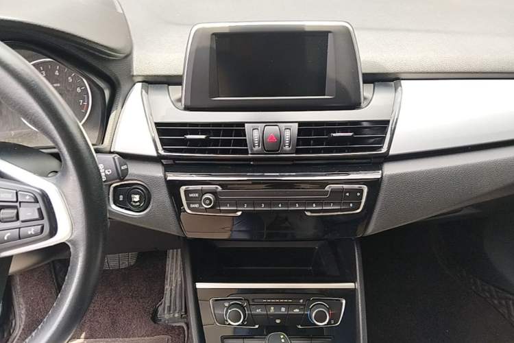 Used BMW 2 Series Active Tourer 2016 218i Fashion Model Audio And AC Panel