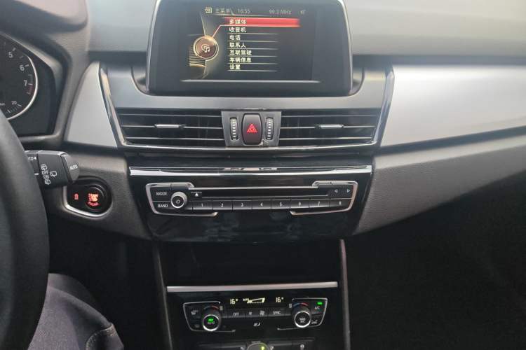 Used BMW 2 Series Active Tourer 2016 218i Leading Model Audio And AC Panel