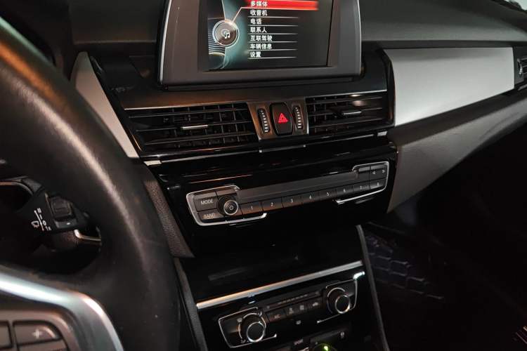 Used BMW 2 Series Active Tourer 2016 218i Fashion Model Audio And AC Panel