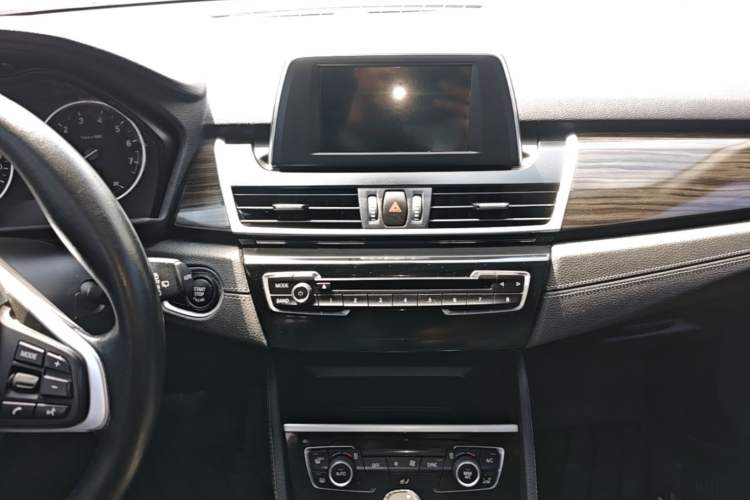 Used BMW 2 Series Active Tourer 2016 218i Sports Design Package Audio And AC Panel