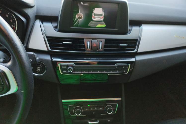 Used BMW 2 Series Active Tourer 2016 218i Fashion Model Audio And AC Panel