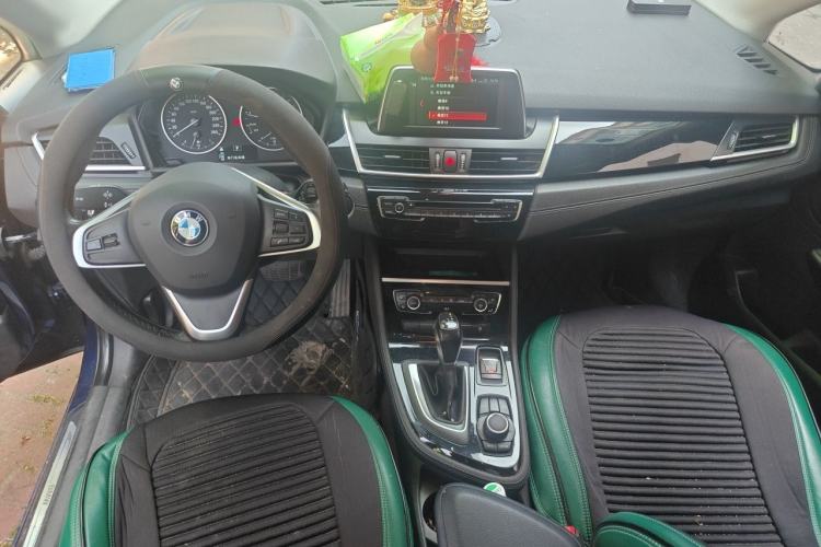 Used BMW 2 Series Active Tourer 2016 218i Sports Design Package Center Console