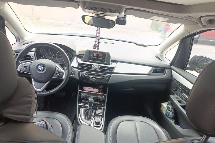 Used BMW 2 Series Active Tourer 2016 218i Leading Model Center Console