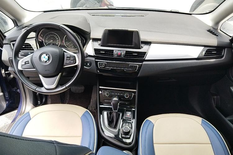 Used BMW 2 Series Active Tourer 2016 218i Fashion Model Center Console