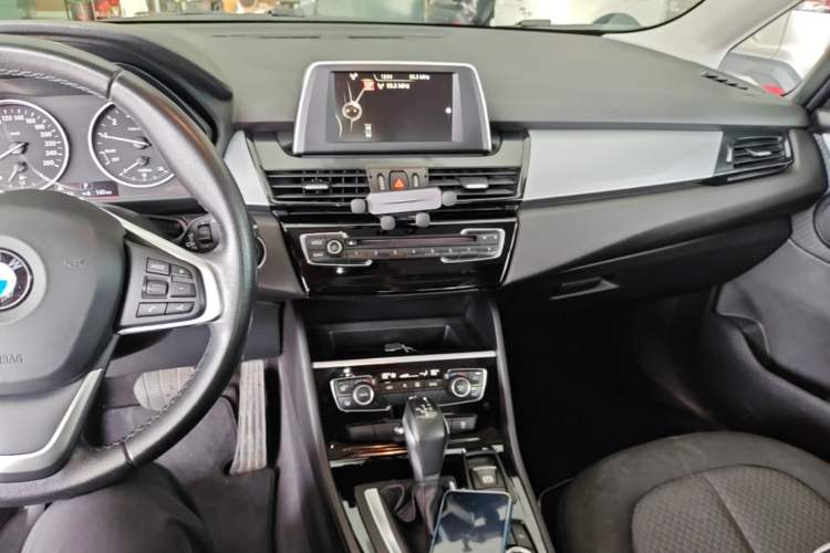 Used BMW 2 Series Active Tourer 2016 218i Leading Model Center Console