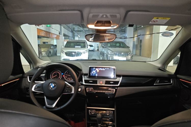 Used BMW 2 Series Active Tourer 2016 218i Sports Design Package Center Console
