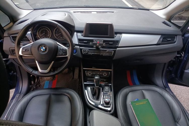 Used BMW 2 Series Active Tourer 2016 218i Fashion Model Center Console