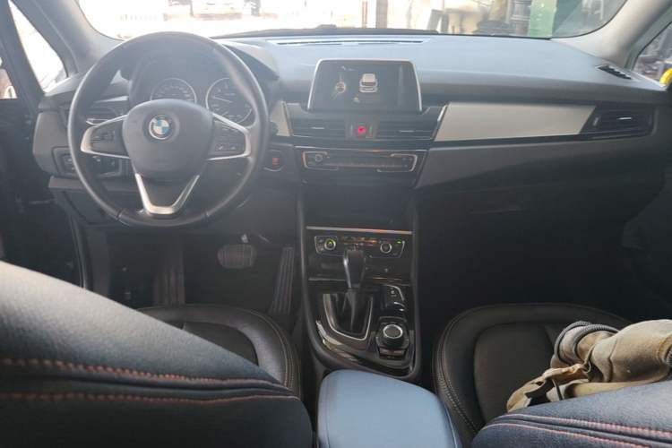 Used BMW 2 Series Active Tourer 2016 218i Leading Model Center Console