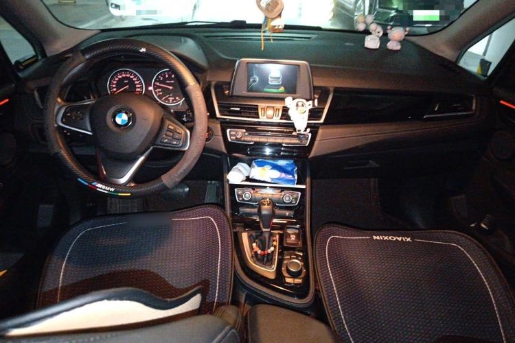 Used BMW 2 Series Active Tourer 2016 218i Sports Design Package Center Console