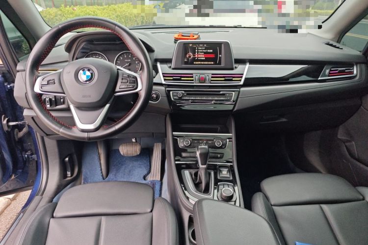 Used BMW 2 Series Active Tourer 2016 218i Sports Design Package Center Console