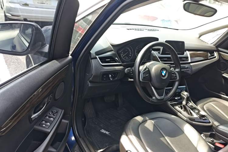 Used BMW 2 Series Active Tourer 2016 218i Sports Design Package Driver Seat