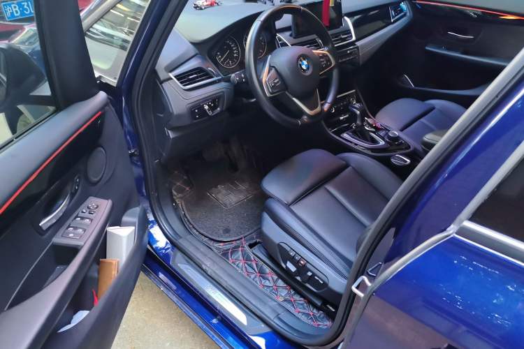 Used BMW 2 Series Active Tourer 2016 218i Sports Design Package Driver Seat