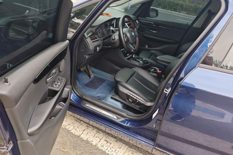 Used BMW 2 Series Active Tourer 2016 218i Sports Design Package Driver Seat