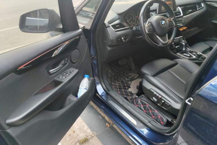 Used BMW 2 Series Active Tourer 2016 218i Sports Design Package Driver Seat