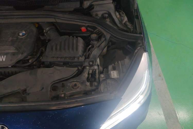 Used BMW 2 Series Active Tourer 2016 218i Sports Design Package Engine Bay Left