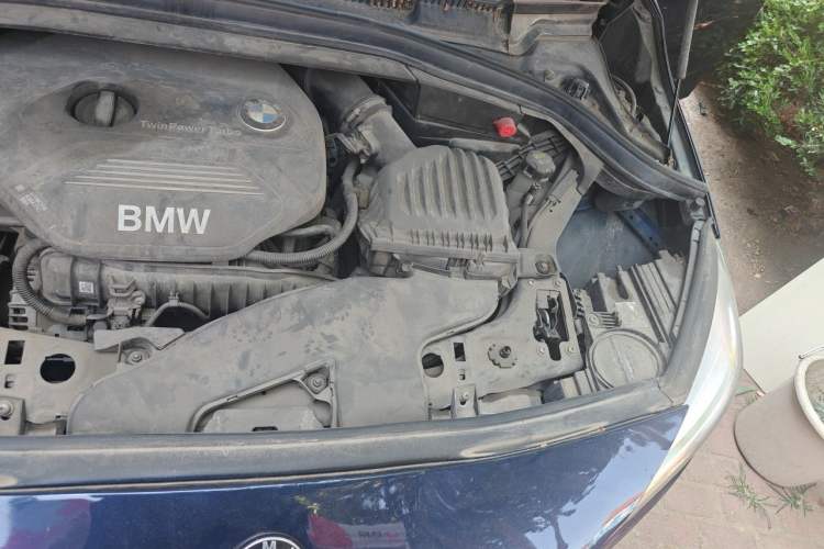 Used BMW 2 Series Active Tourer 2016 218i Sports Design Package Engine Bay Left