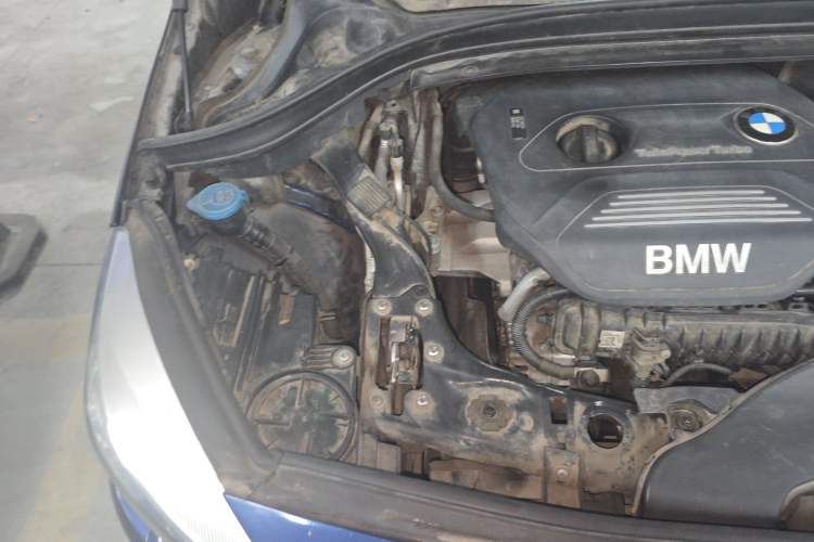 Used BMW 2 Series Active Tourer 2016 218i Fashion Model Engine Bay Right
