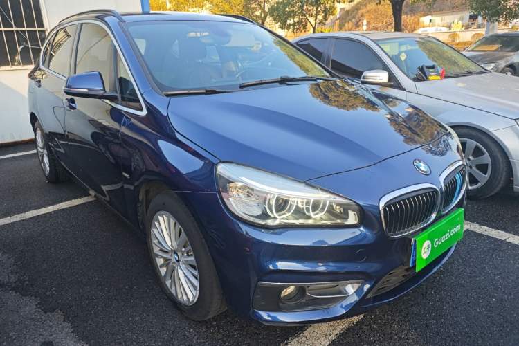 Used BMW 2 Series Active Tourer 2016 218i Sports Design Package Exterior 1