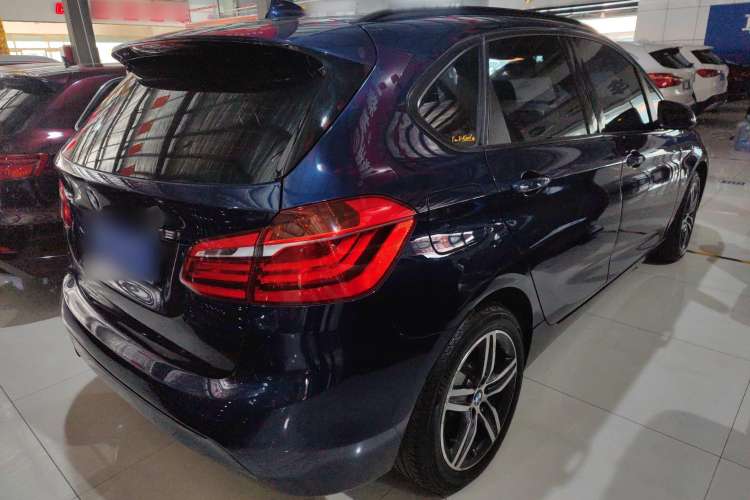 Used BMW 2 Series Active Tourer 2016 218i Sports Design Package Exterior 3