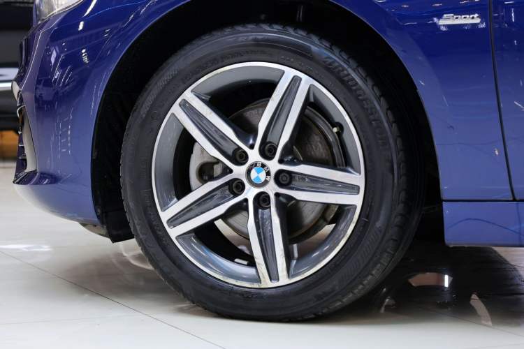 Used BMW 2 Series Active Tourer 2016 218i Sports Design Package Exterior 9