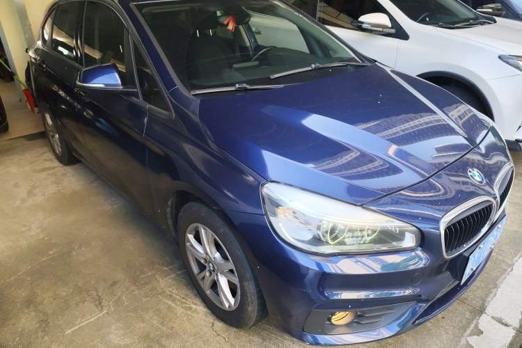 Used BMW 2 Series Active Tourer 2016 218i Leading Model Front Right 45 Deg