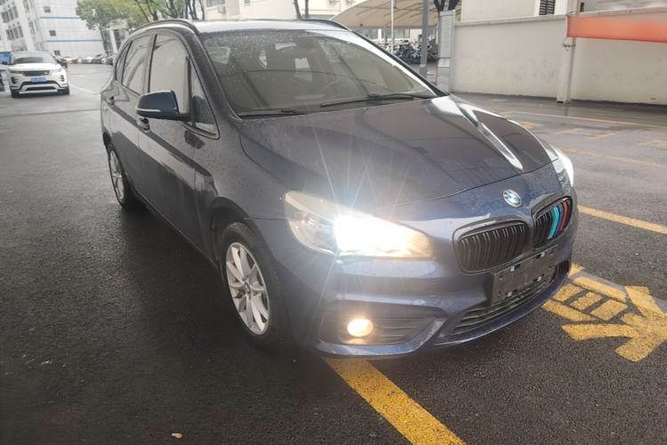 Used BMW 2 Series Active Tourer 2016 218i Fashion Model Front Right 45 Deg