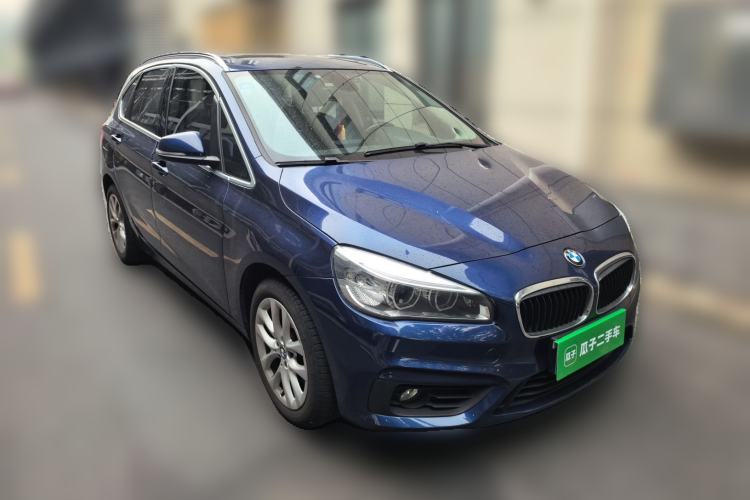 Used BMW 2 Series Active Tourer 2016 220i Luxury Edition Front Right 45 Deg
