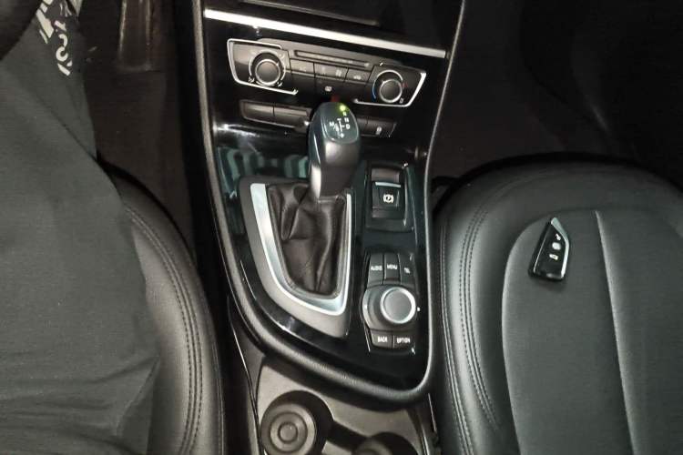 Used BMW 2 Series Active Tourer 2016 218i Fashion Model Gear Lever