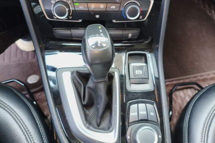 Used BMW 2 Series Active Tourer 2016 218i Fashion Model Gear Lever