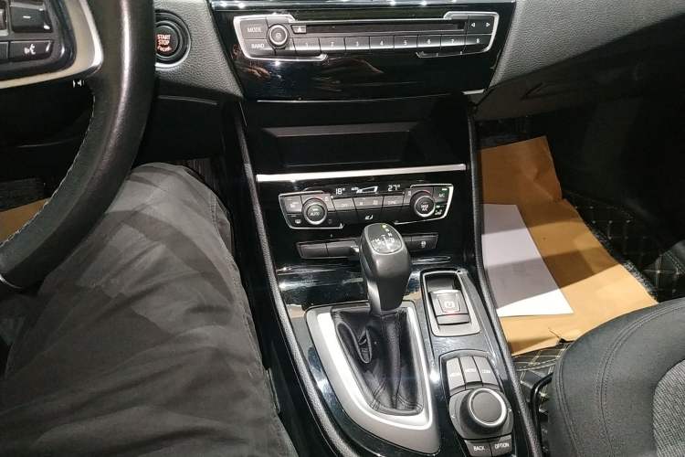 Used BMW 2 Series Active Tourer 2016 218i Leading Model Gear Lever