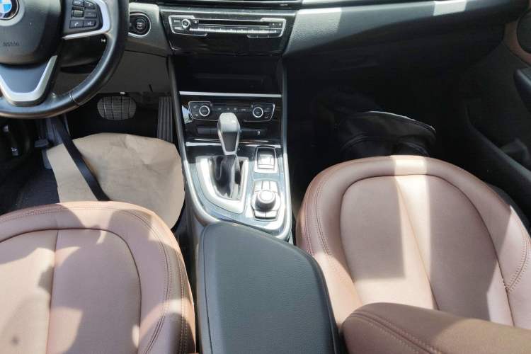 Used BMW 2 Series Active Tourer 2016 218i Leading Model Gear Lever