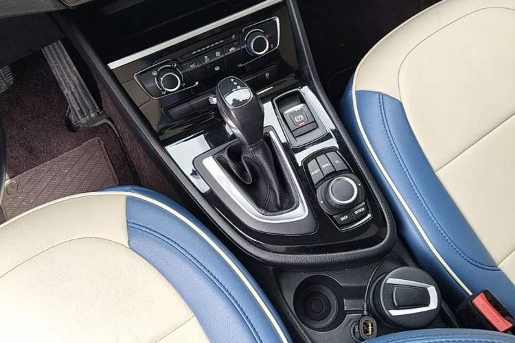 Used BMW 2 Series Active Tourer 2016 218i Fashion Model Gear Lever