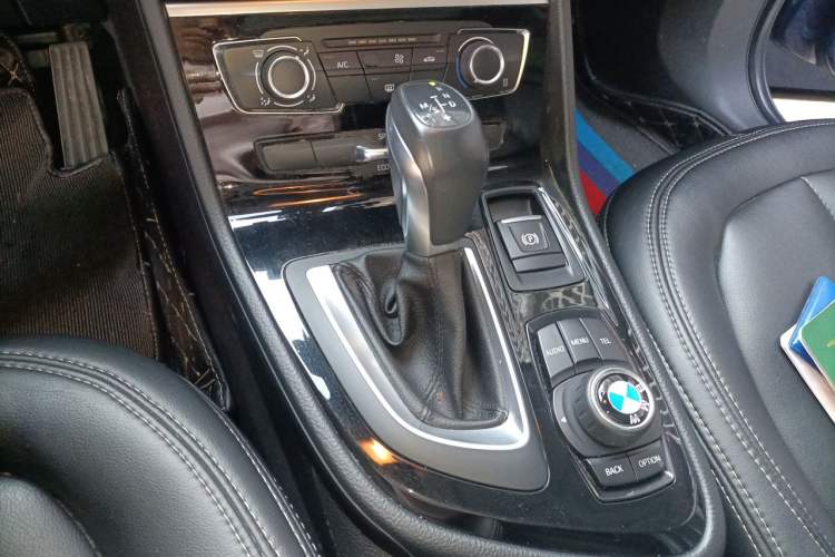 Used BMW 2 Series Active Tourer 2016 218i Fashion Model Gear Lever