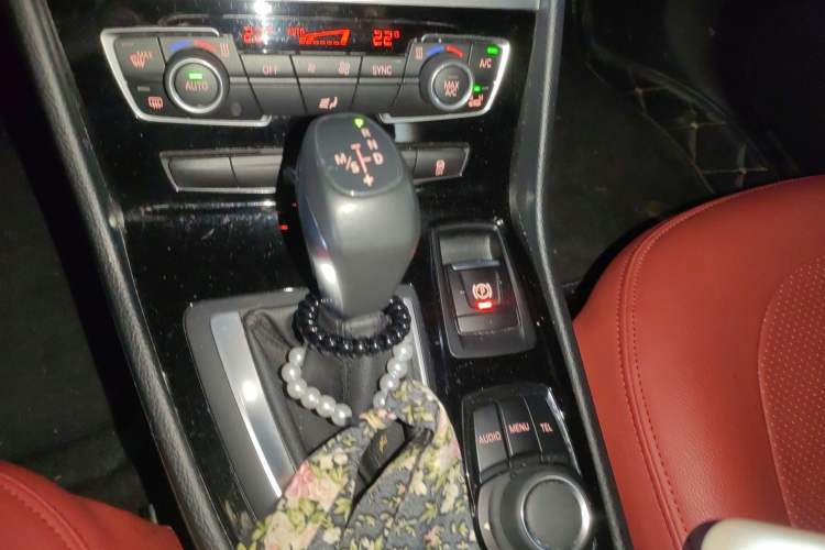 Used BMW 2 Series Active Tourer 2016 218i Leading Model Gear Lever