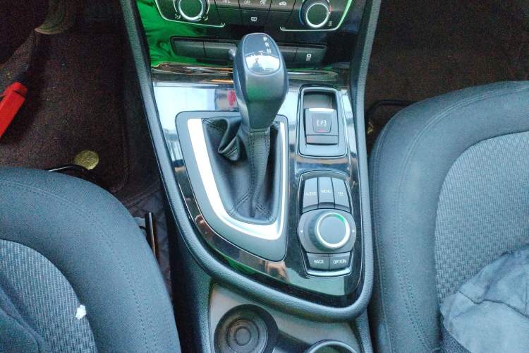 Used BMW 2 Series Active Tourer 2016 218i Fashion Model Gear Lever