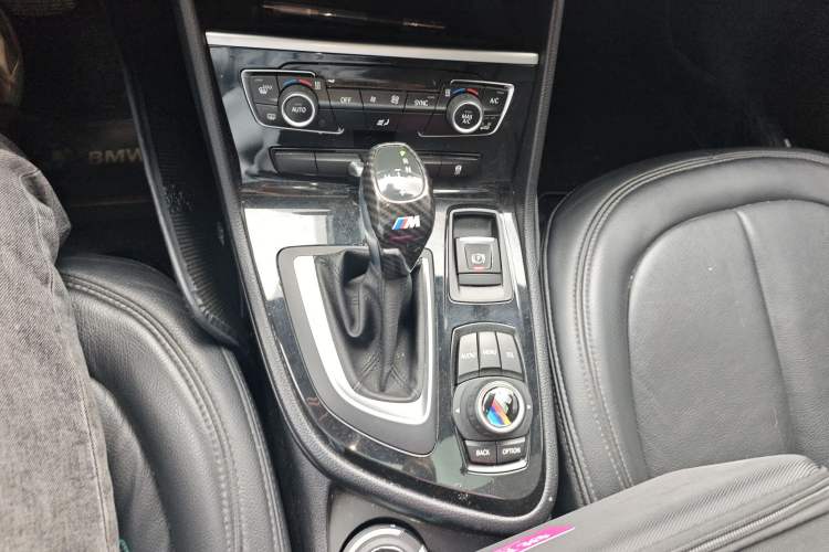 Used BMW 2 Series Active Tourer 2016 218i Leading Model Gear Lever