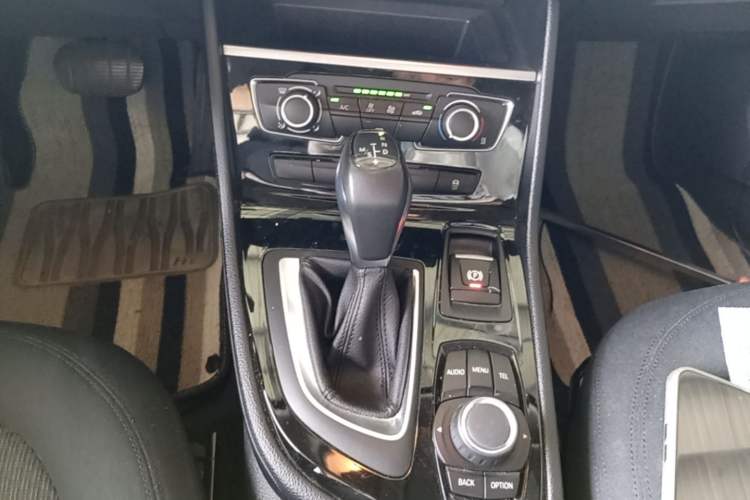 Used BMW 2 Series Active Tourer 2016 218i Fashion Model Gear Lever